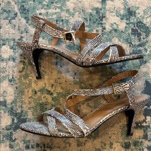 Talbots Black & White Snakeskin Strappy Heels, sz 9.5, NEW